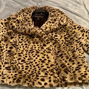 So pretty Print coat